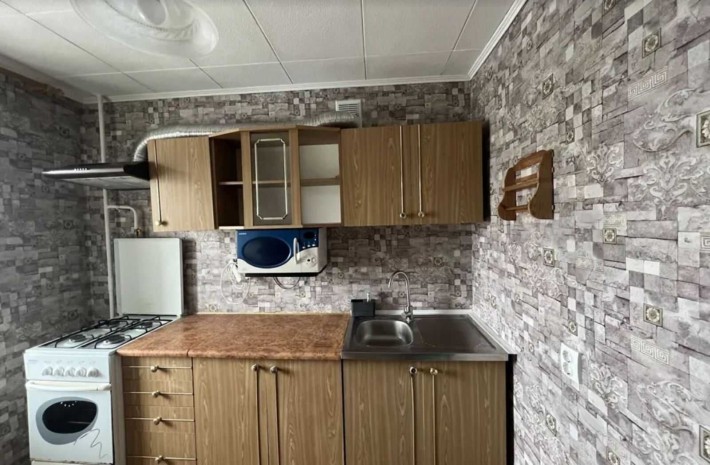 Здається чиста та охайна 1но  кімнатна квартира, меблі техніка все є. - фото 1