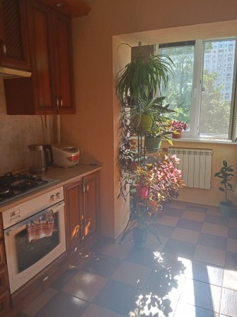 Здам кімнатну м. Харківська - фото 1