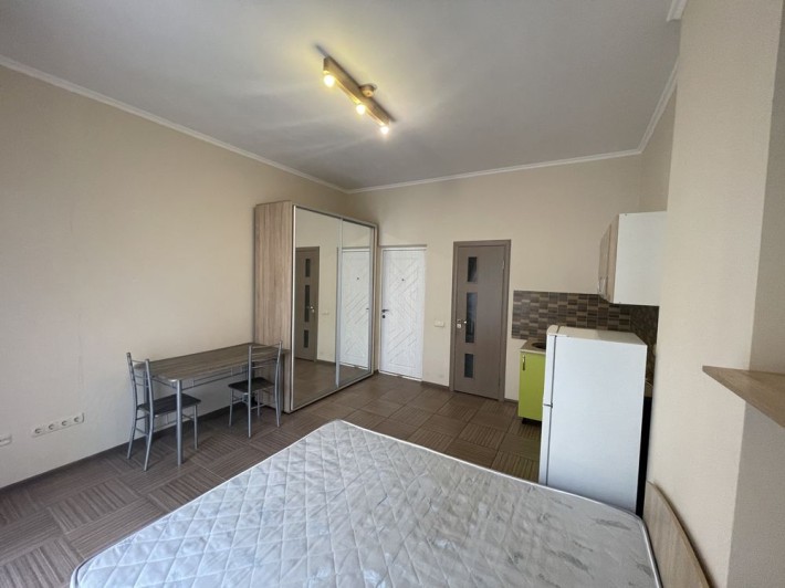 Коновальця 36Е, печерськ, метро 7 хвилин - фото 1