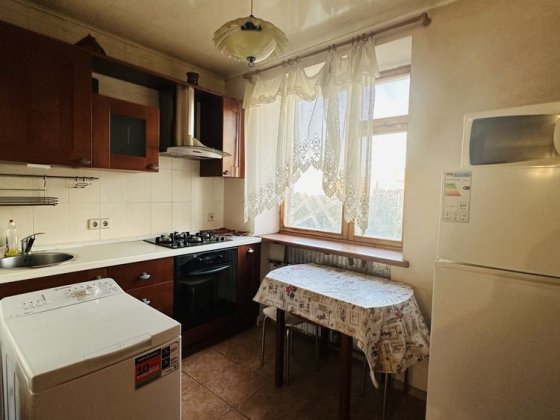 Сдам 2-к кв на вул. Янгеля, 10, вул Незалежності ( Титова) Дніпро