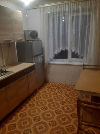 Оренда від власника 2к кв. Центр. Район, вул.Менахем-Мендл Шнеерсона 5 - фото 1