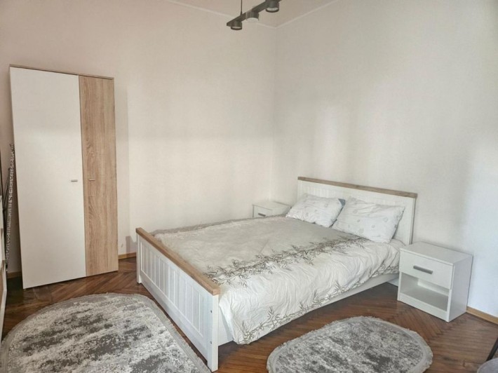 Оренда 1-но кім квартири по вул. Пекарська - фото 1