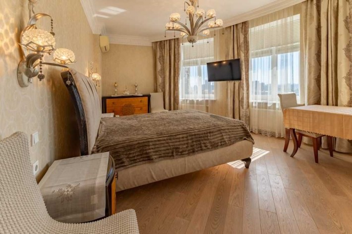 Оренда 3к квартира Коновальца,36в ДВІ спальні Печерськ Вільна - фото 1