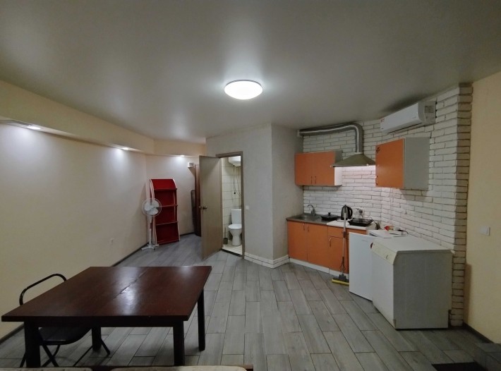 1кім кВ вулиця Патона бічна - фото 1