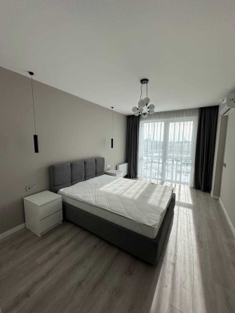 Оренда 1-кімнатної + кухня-студія квартири у ЖК Софіївка - фото 1