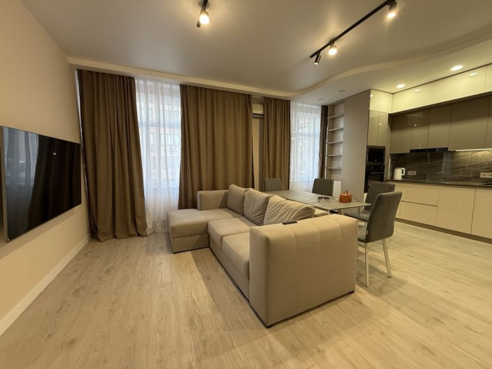 Оренда квартири (85м2) ЖК Хенесі Хаус Нагірна 18/16 татарка центр - фото 1