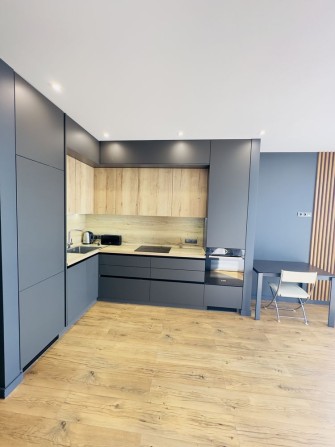 Аренда классная 2х-комн Аркадия Каманина Литературная жк Новый берег - фото 1