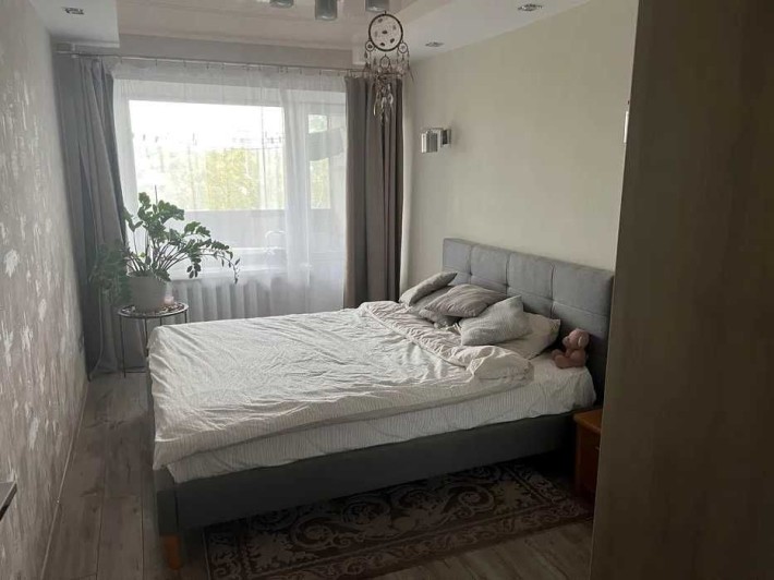 Здається 3к квартира по вул. Макарова 1Б - фото 1