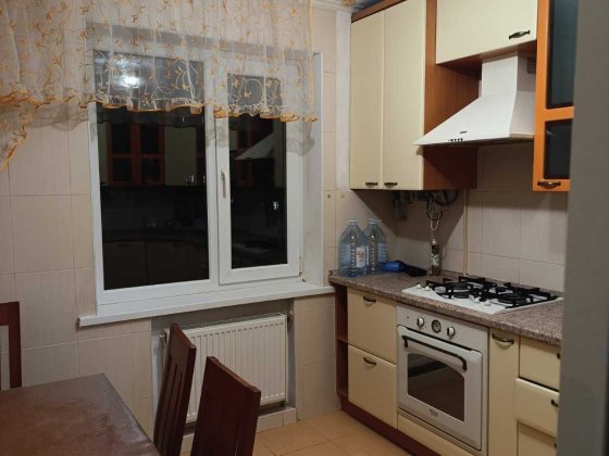 Довгострокова оренда 2-х к/к на Колодезной с автоном.опаленням Николаев