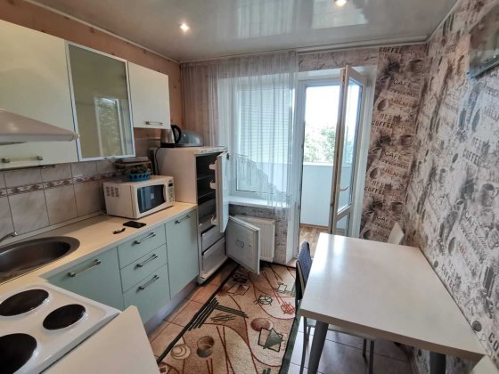 Сдам 1-ком. квартиру,  Березинка, район  магазина "Рулона". Днепр