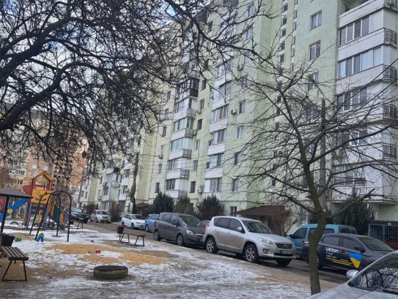 Сдается 1ком.кв Херсонское шоссе ( новострой)