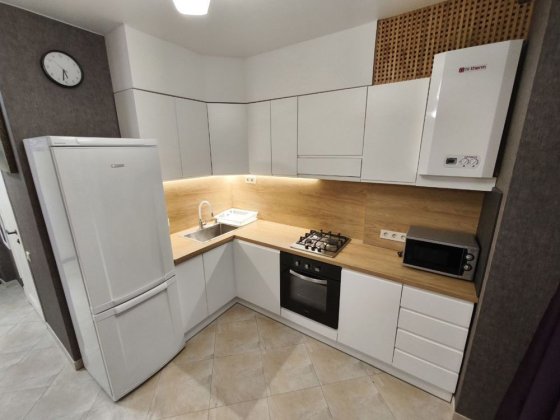 Оренда квартири з гаражем Стрийська Наукова клубний будинок Львов