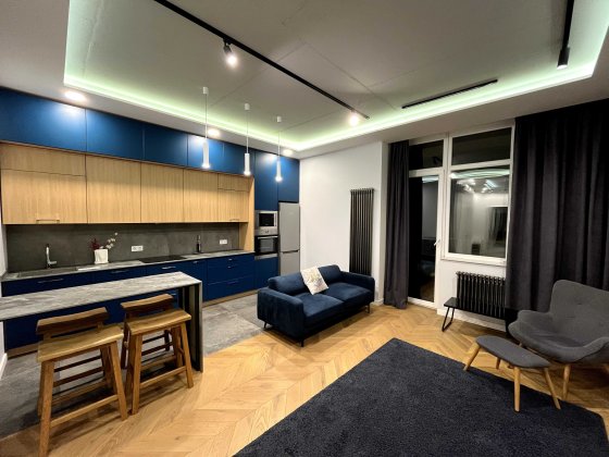 Здам в оренду квартиру 80 м.кв. по вул.Стрийській, 86в (Львів) Львов