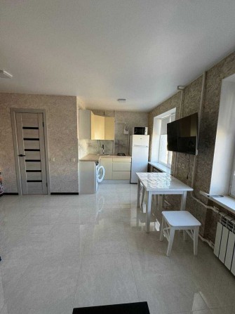 Здам 1 к.кв. з новим  евроремонтом ж/м Тополя 2 буд 26 - фото 1