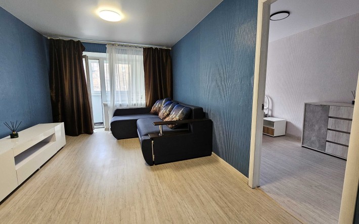 Німанська,6. Метро "Звіринецька" - 5 хвилин! Квартира вільна! - фото 1