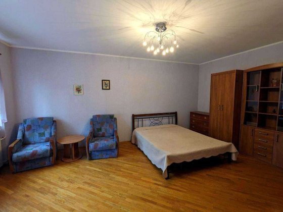 Здається 1-кімнатна квартира на вул.Відпочинку,12 Киев