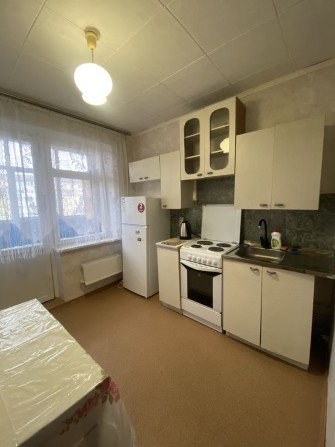 Сдам 1 к. квартиру - фото 1