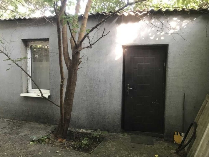 Здається смарт-квартира у приватному секторі у центрі, вул. Кониського - фото 1