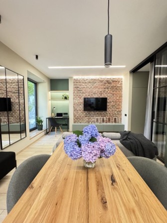 1 км квартира Личаківський рн - фото 1