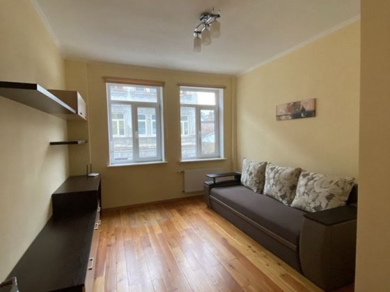 Оренда чудової квартири в малоквартирній новобудові по вул Героїв УПА Львов