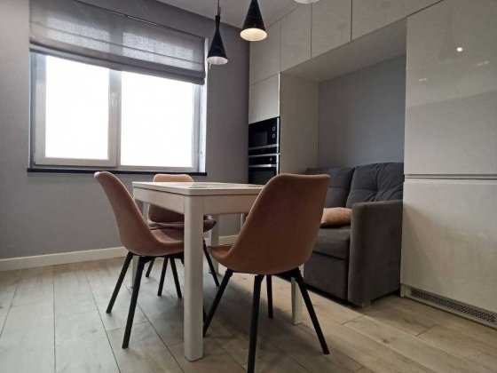 2-кімнатна дизайнерська квартира на вул.Роксоляни Львов