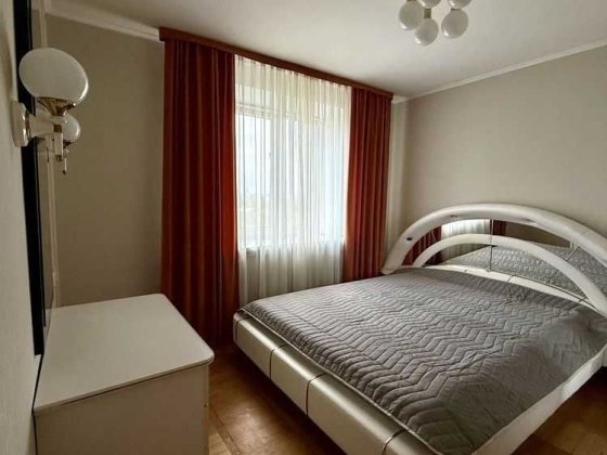 Оренда трикімнатної квартири , Запорізьке шосе, 56 Дніпро