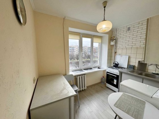 Оренда 2-кімнатної квартири біля будинку меблів, вул.Любінська Львов