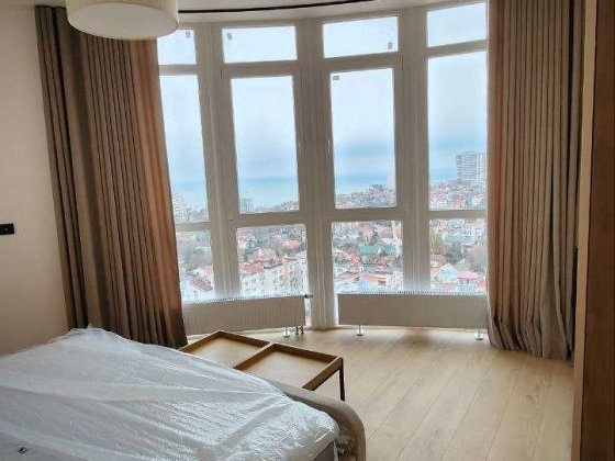 Светлая и современная квартира в жилом комплексе «Акапулько». 1V33 Одеса