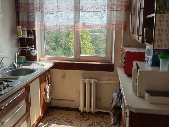 2к/к Намыв(остановка Госпиталь)8/9 комнаты раздельные 6500гр Николаев