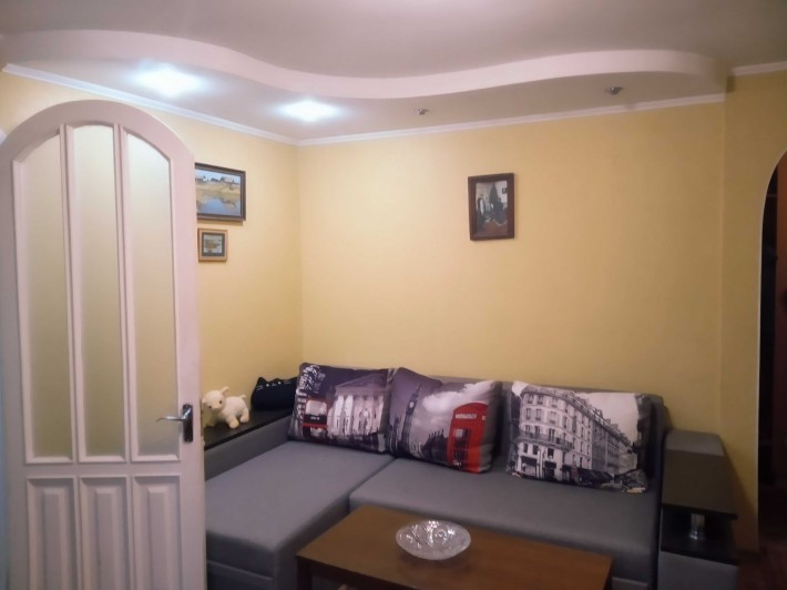 Здам в оренду 2 кім. в 3 кім. кв. Титова, верх О. Поля, з власником. - фото 1