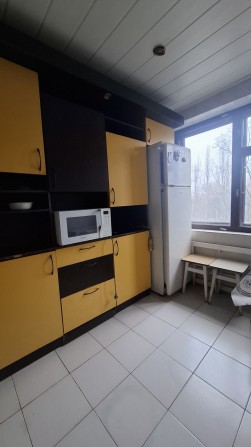 Сдам в аренду 3х к.квартиру жм Красный Камень - фото 1