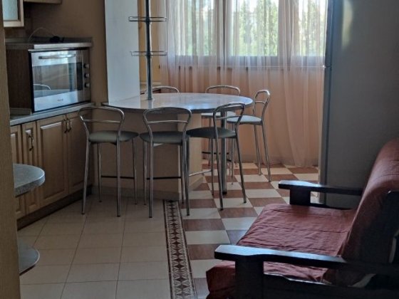 Сдам квартиру на Тополёвой 102м Одеса