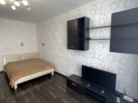 Сдам однокомнатную квартиру Таирова Небесной Сотни Одеса