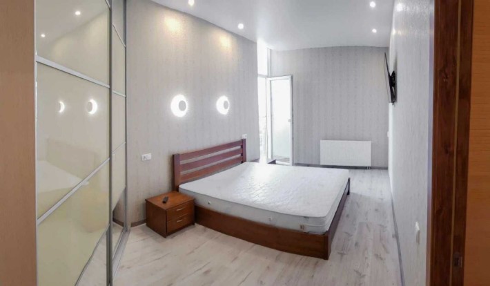 Здам реальну  2кв новобудова ЖК Ультра м.Бот.Сад 4хв пішки євроремонт - фото 1