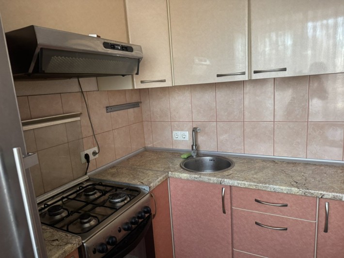 Здам 2 х кВ. м. Хол. Гора - фото 1