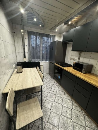 Сдам 4 комнатную квартиру на Победе-6! - фото 1