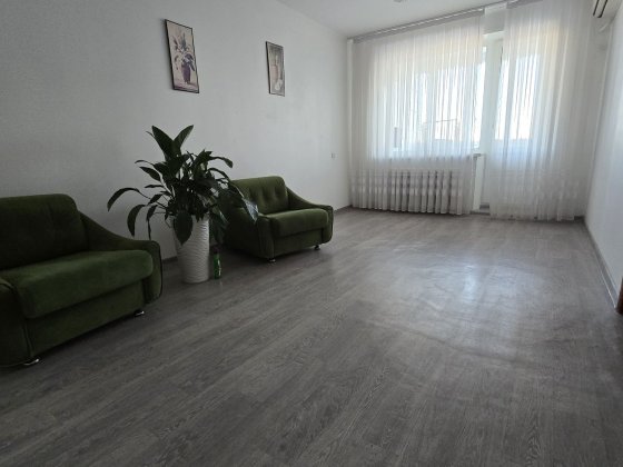 Сдам 2ю квартиру на Покровском Дніпро