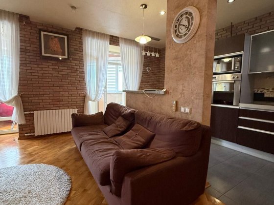 Сдам 2к. квартиру в новострое Рабочая Уральская Дніпро