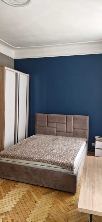 3 кімнатна квартира на Гнатюка ( центр ) Від Власника! - фото 1