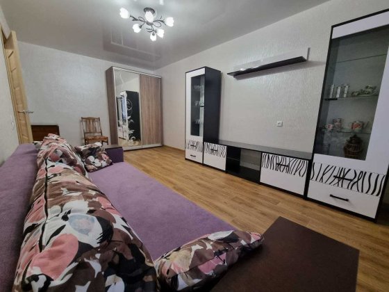 Однокомнатная кв. м. Индустриальная, ул. Шариковая Харків