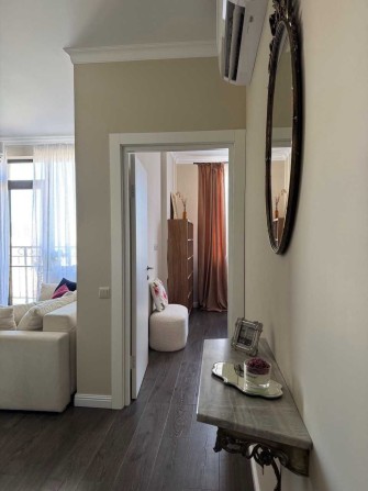 ПЕРВАЯ АРЕНДА! Дизайнерская 2 комн квартира ЖК Акрополь 5 ст Б Фонтана - фото 1