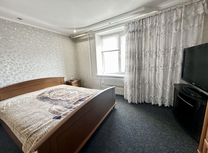 Сдам 2 комнатную квартиру Левый берег свет есть - фото 1