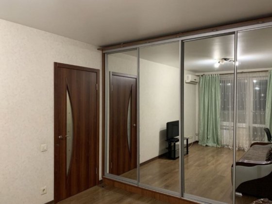 Сдам 1 кв метро Студенческая   6000+ св,в. больше ничего не платим. Харків