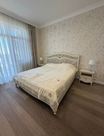 Срочно сдам квартиру в ЖК"Санторини", Ванный пер.Аркадия.Вид моря - фото 1