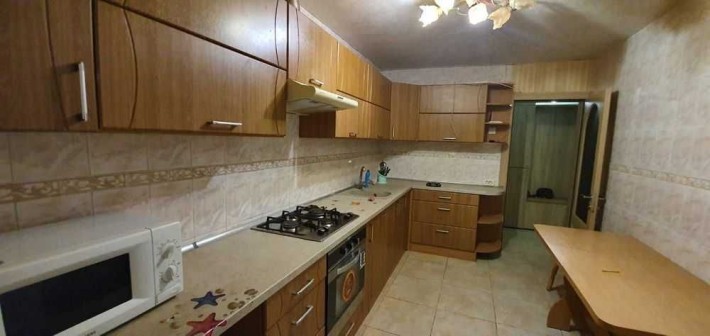 Сдам 3-х комн.квартиру улучшенной планировки на Жуковского - фото 1