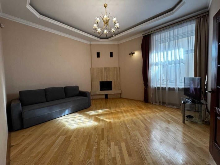 Оренда 3-кімнатної квартири в центрі Львова - фото 1