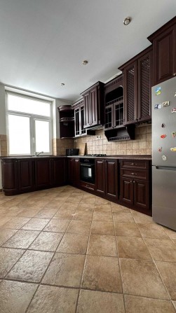 Оренда 3кім квартири в центральній частині міста 105кв.м. вул. Лисенка - фото 1