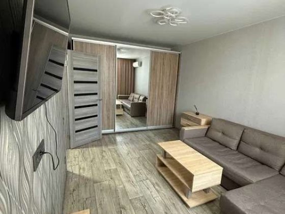 Сдам.ЖК Мира-2,  метро ХТЗ,  8500 гр. Харків