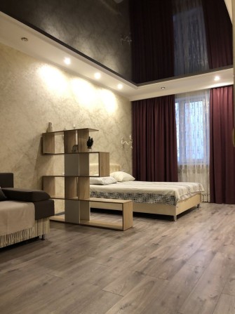 Сдам долгосрочно еврооднокомнатную Приморский р-н - фото 1