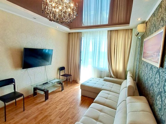 Сдам 2 комнатную квартиру метро Спортивная Харків